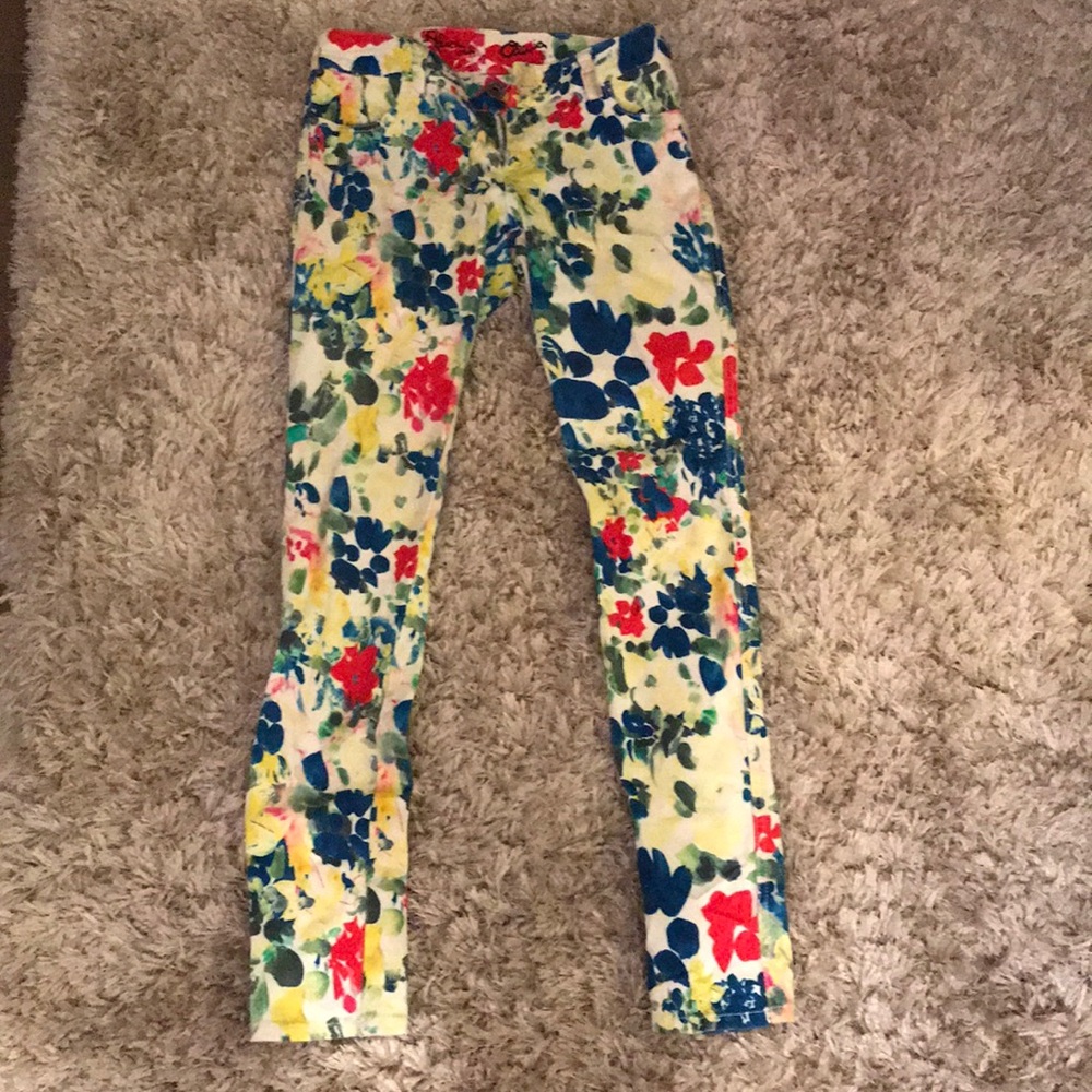 Alice & Olivia Floral Jeans - Picture 2 of 2